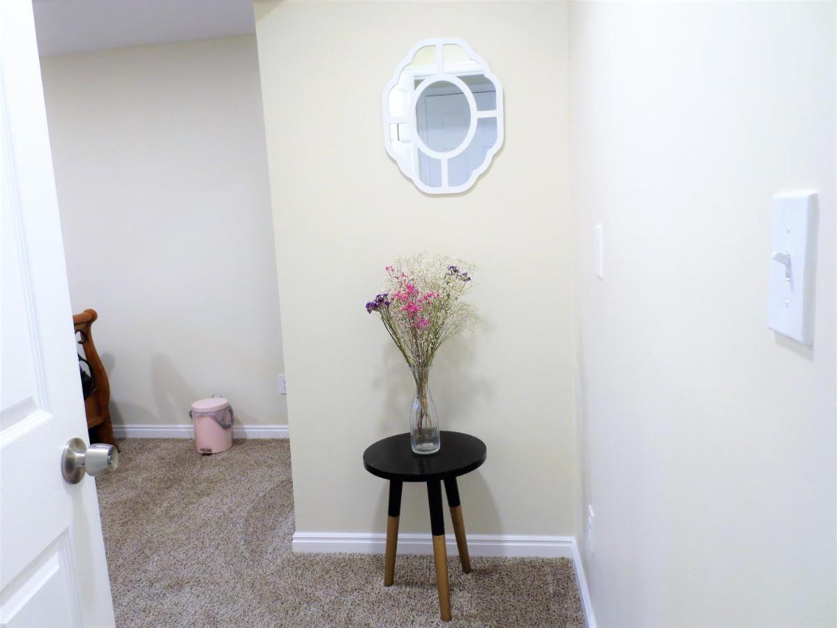 Entire Huge Basement! Fast Wifi! Private Entrance! Villa Salt Lake City Exterior foto